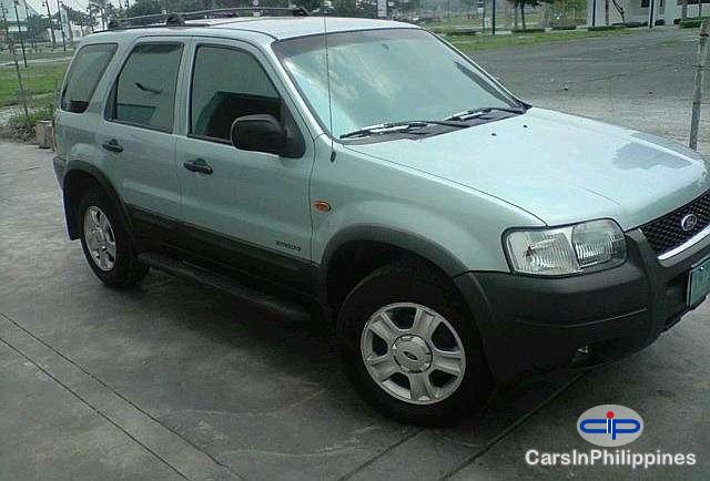 Pictures of Ford Escape Automatic 2005
