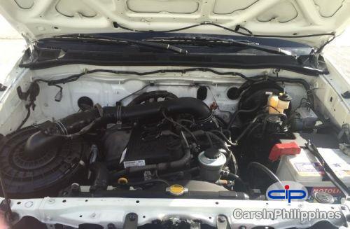 Toyota Fortuner Automatic 2010 - image 12