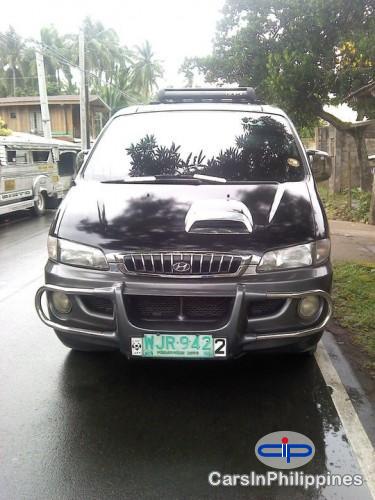 Picture of Hyundai Starex
