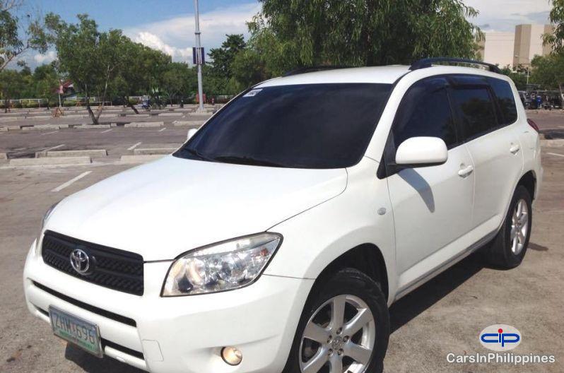 Toyota RAV4 Automatic in Capiz - image