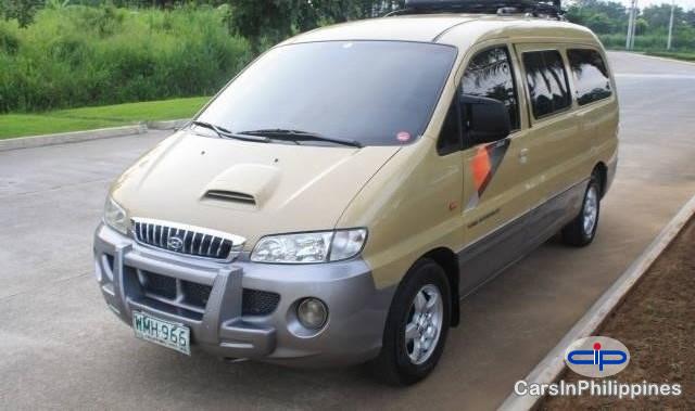 Pictures of Hyundai Starex Automatic 2000