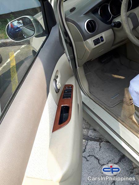 Nissan Automatic - image 3