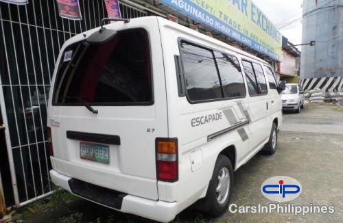 Nissan Urvan Manual 2011 - image 10