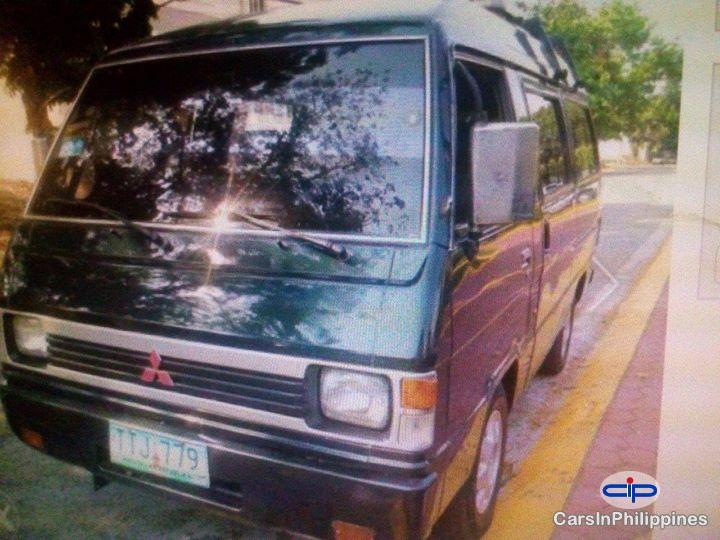 Picture of Mitsubishi L300 Manual