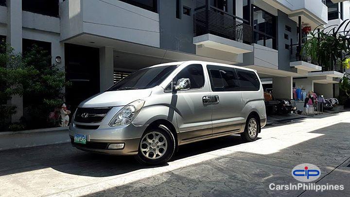 Pictures of Hyundai Starex Automatic 2009
