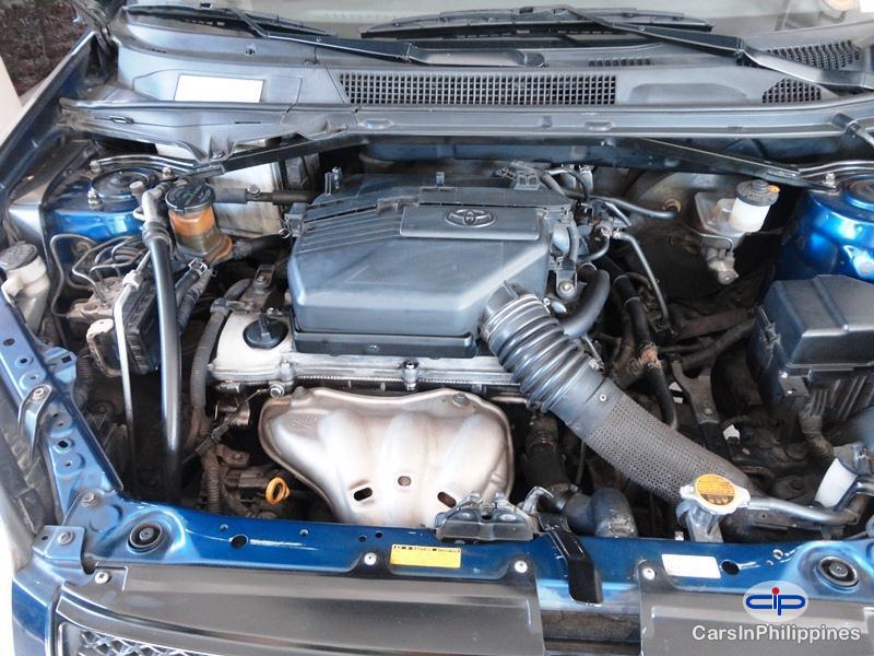 Toyota RAV4 - image 4