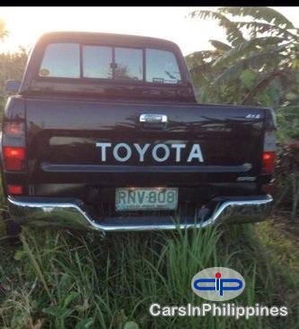 Toyota Hilux Automatic 2000 in Metro Manila
