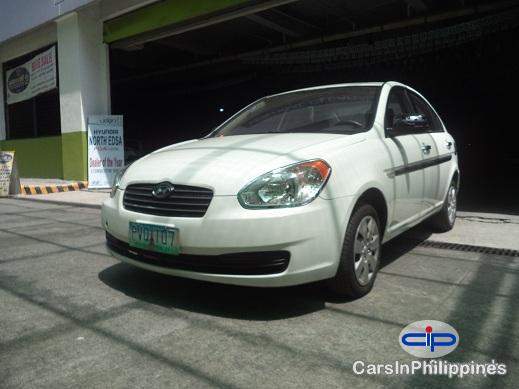 Hyundai Accent Manual 2010