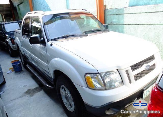 Pictures of Ford Explorer Automatic 2002