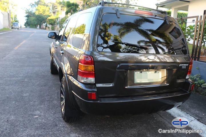 Ford Escape Automatic 2004 - image 3