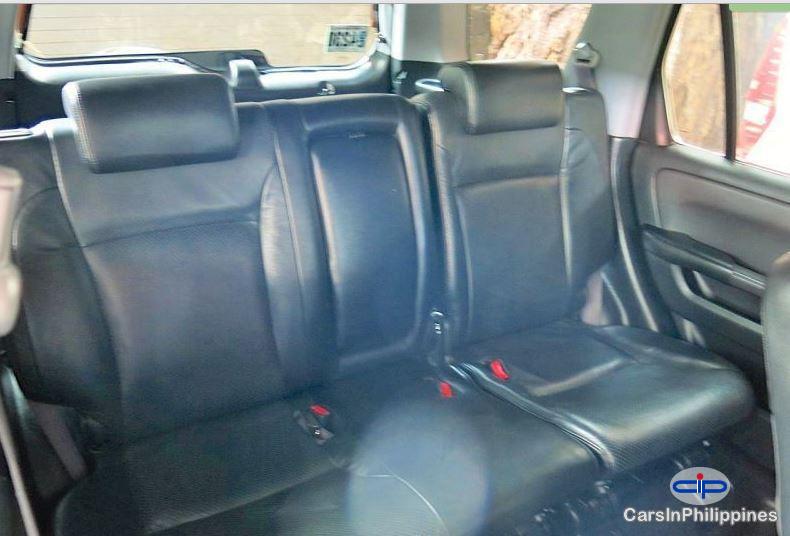 Honda CR-V in Batangas - image