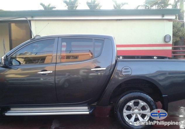 Mitsubishi Strada 2012