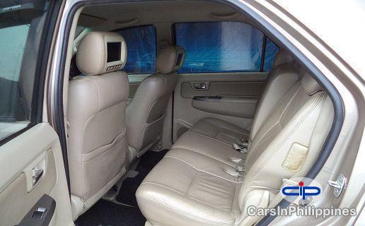 Toyota Fortuner - image 4