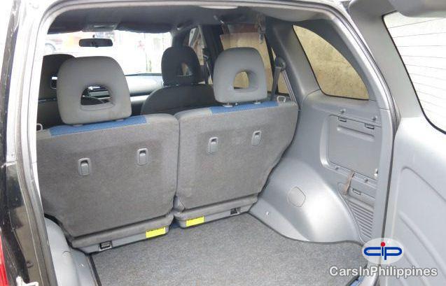 Toyota RAV4 - image 4