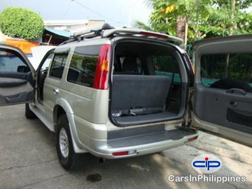 Picture of Ford Everest in Pampanga