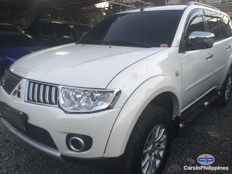 Mitsubishi Montero Sport Automatic 2011