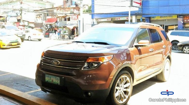 Pictures of Ford Explorer Automatic 2012