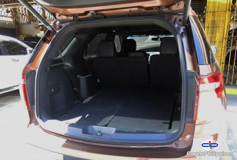 Ford Explorer Automatic 2012 - image 5