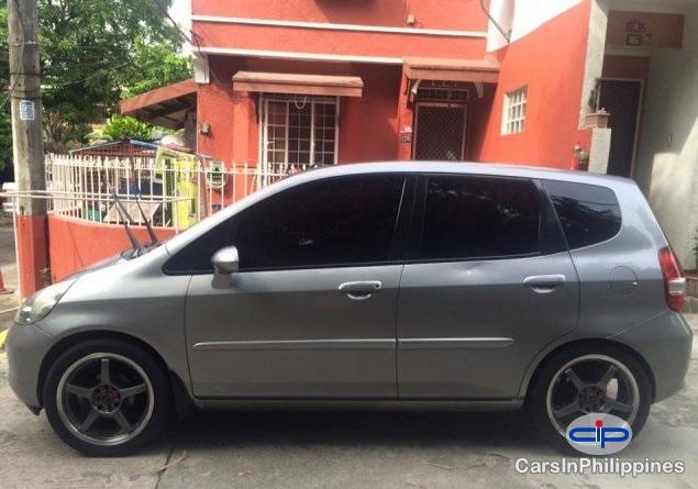 Honda Jazz Automatic 2004 - image 2