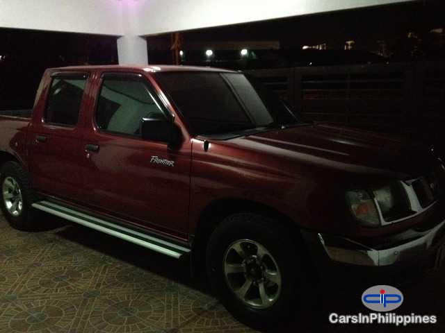 Pictures of Nissan Frontier Manual