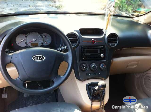 Kia Carens Manual - image 3