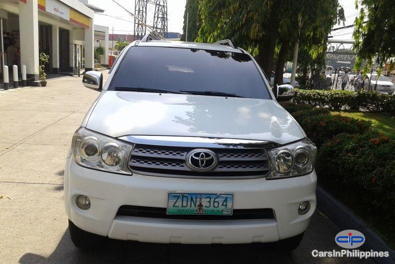 Picture of Toyota Fortuner Automatic 2006