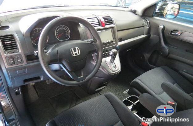 Honda CR-V in Metro Manila