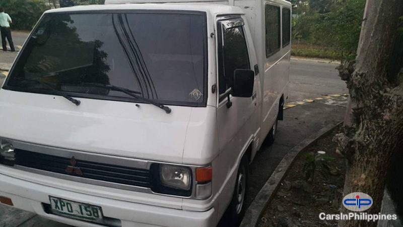 Mitsubishi L300 Automatic