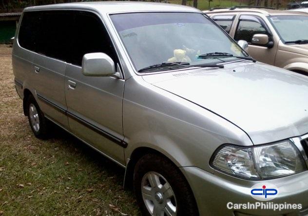 Toyota Revo Automatic 2003 - image 2