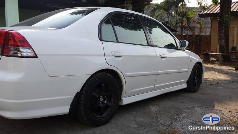 Honda Civic Automatic - image 4