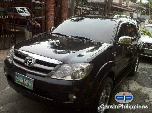 Picture of Toyota Fortuner Automatic 2007