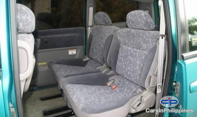 Nissan Serena Automatic 2010
