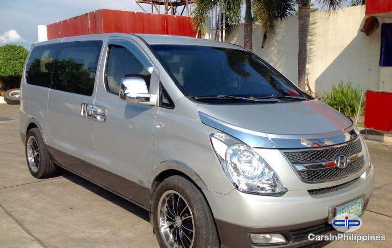 Picture of Hyundai Starex