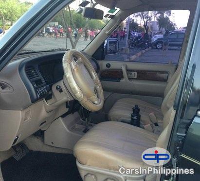 Isuzu Trooper Automatic 2001 - image 3