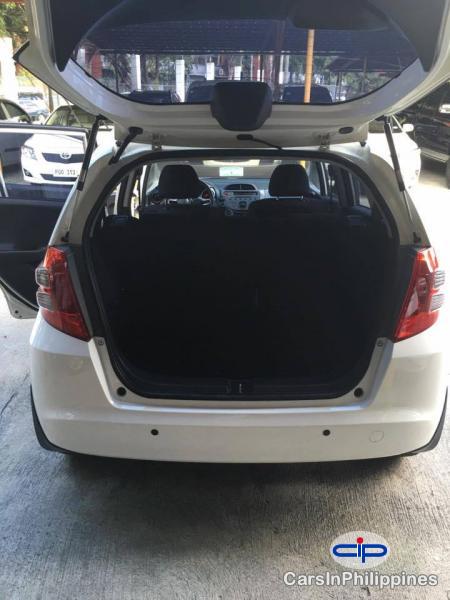 Honda Jazz Automatic 2009 - image 4