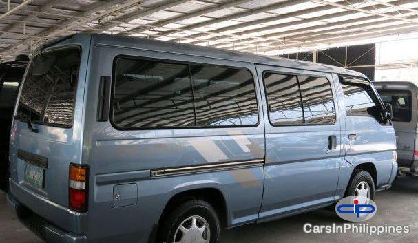 Nissan Urvan - image 3