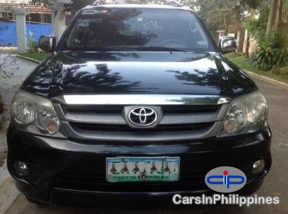 Picture of Toyota Fortuner Automatic 2008