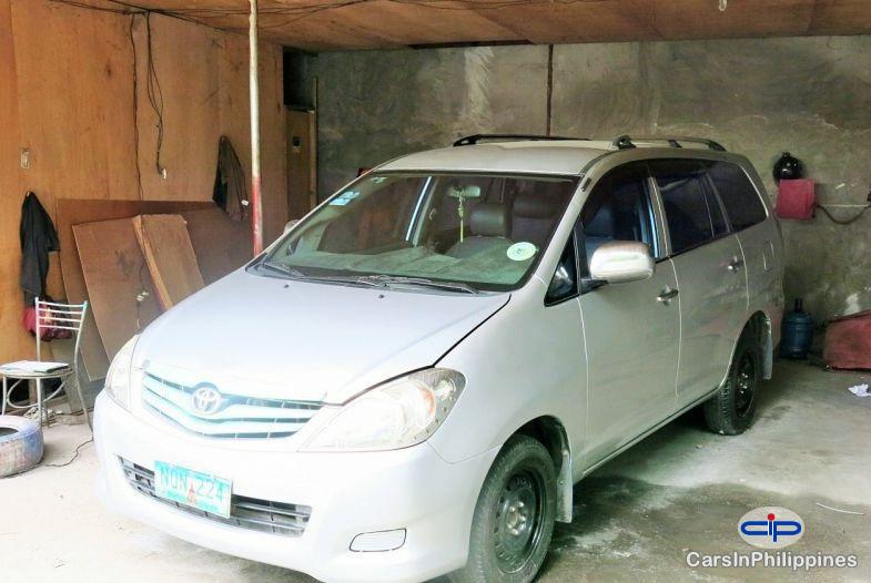 Picture of Toyota Innova Manual 2010