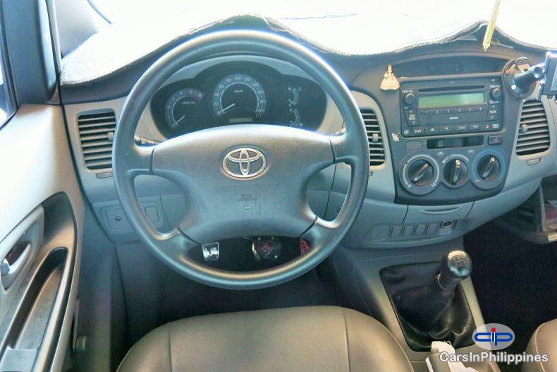 Toyota Innova Manual 2010 in Oriental Mindoro