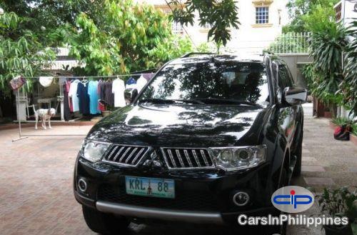 Picture of Mitsubishi Montero Sport Automatic 2010
