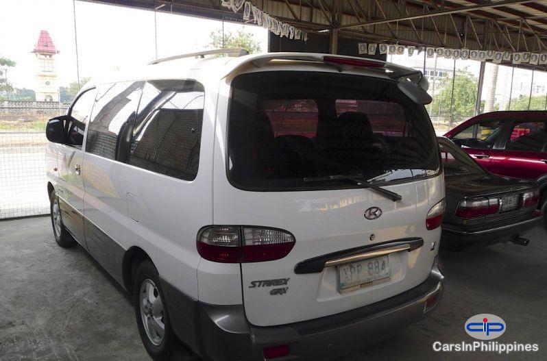 Hyundai Starex Manual - image 12