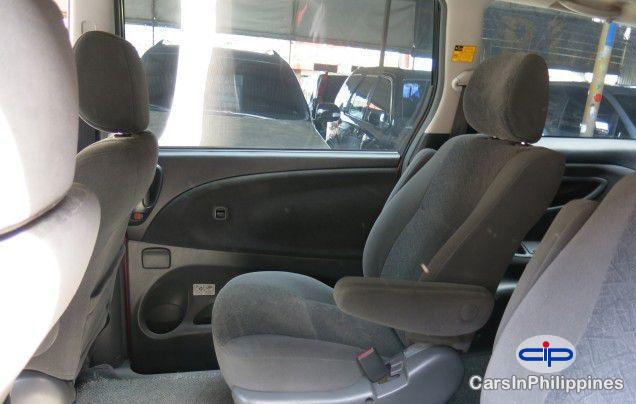 Toyota Previa Automatic - image 9