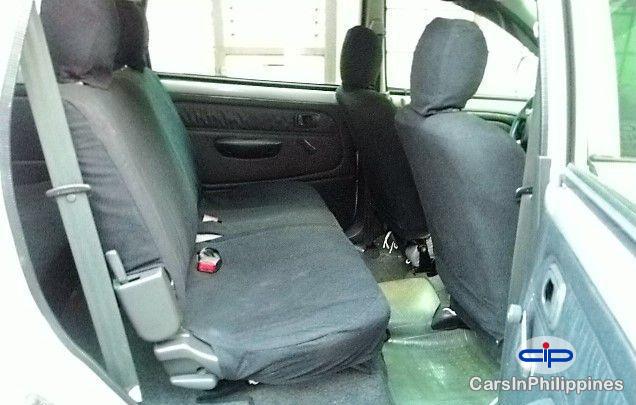 Toyota Avanza Manual - image 3