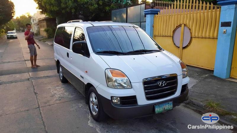 Hyundai Starex Automatic - image 6