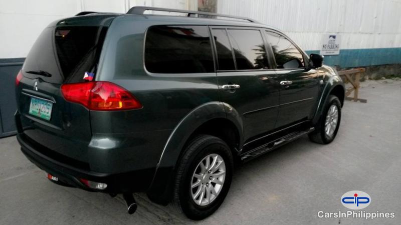 Mitsubishi Montero Sport Automatic