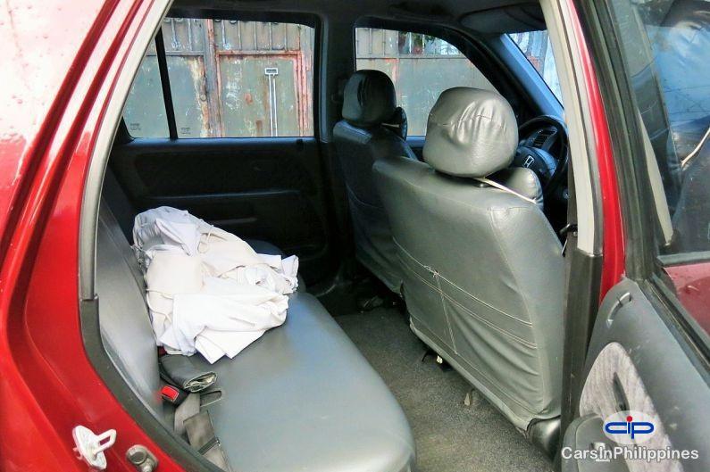 Honda CR-V Automatic - image 9