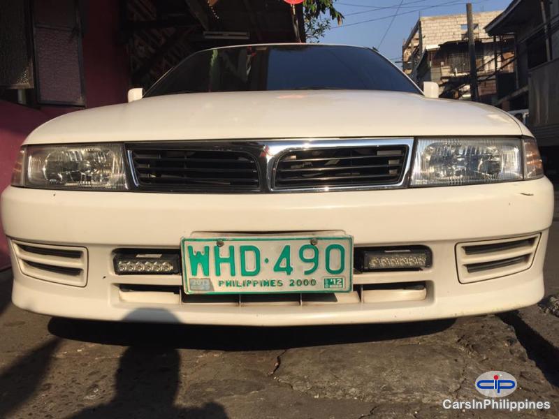 Mitsubishi Lancer Automatic - image 4