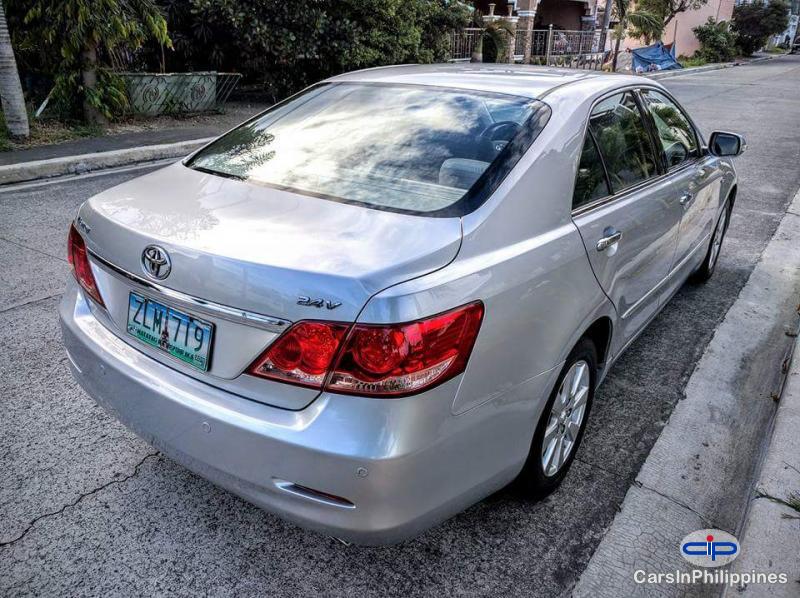 Toyota Camry Automatic - image 10