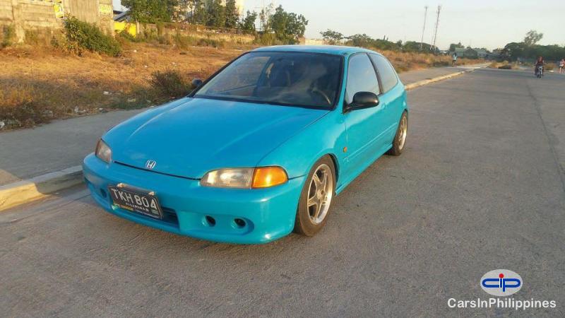 Honda Civic Automatic - image 9