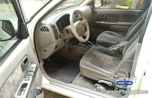 Isuzu D-Max Manual 2005 - image 5